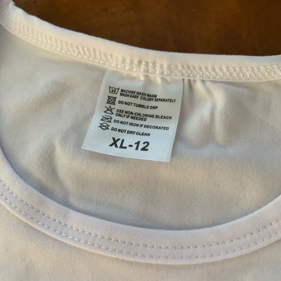 Boutique NEW 💕 : birthday girl #4 - Picture 3 of 6